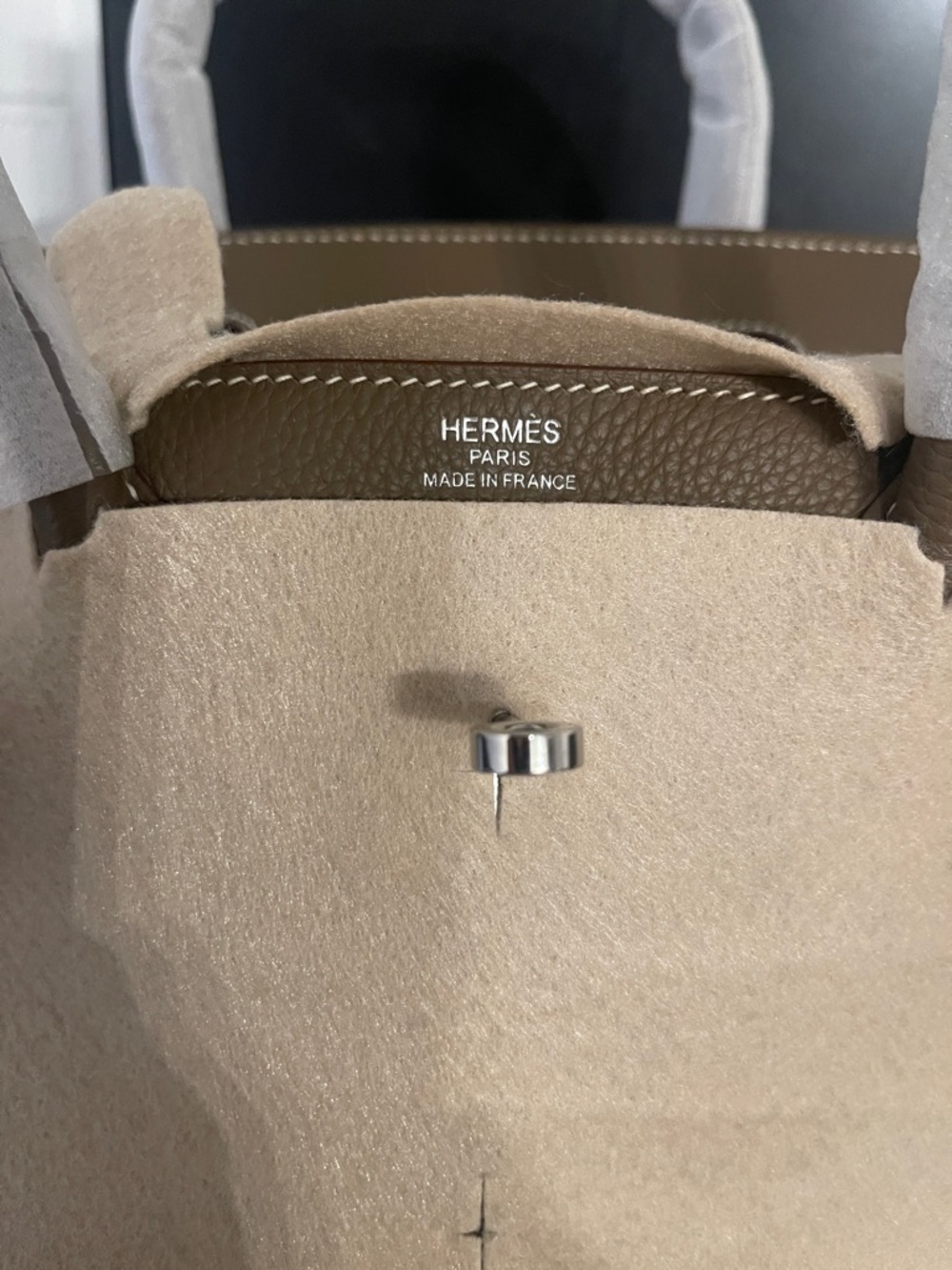 Classic Brown Leather Satchel with Silver Hardware - Picture 4 of 11